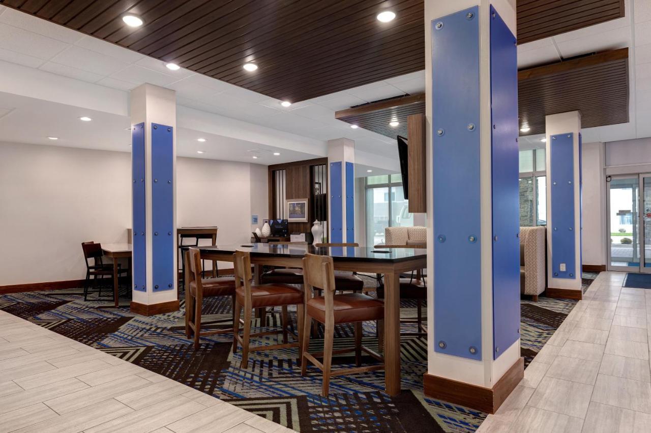 Holiday Inn Express & Suites - Grand Rapids South - Wyoming By Ihg المظهر الخارجي الصورة